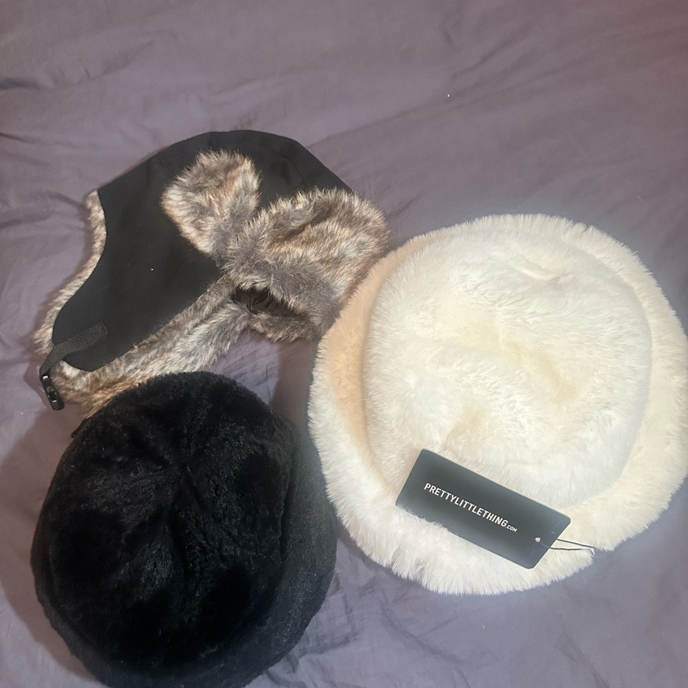 Faux Fur Bucket & Trapper Hat Set - Black & Cream
